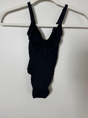 SKIMS Fits Everybody Thong XXS Black NWOT Seamless Stretch